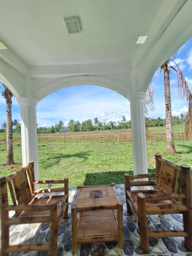 Joe'S Castle Bed & Breakfast Sagbayan Dış mekan fotoğraf